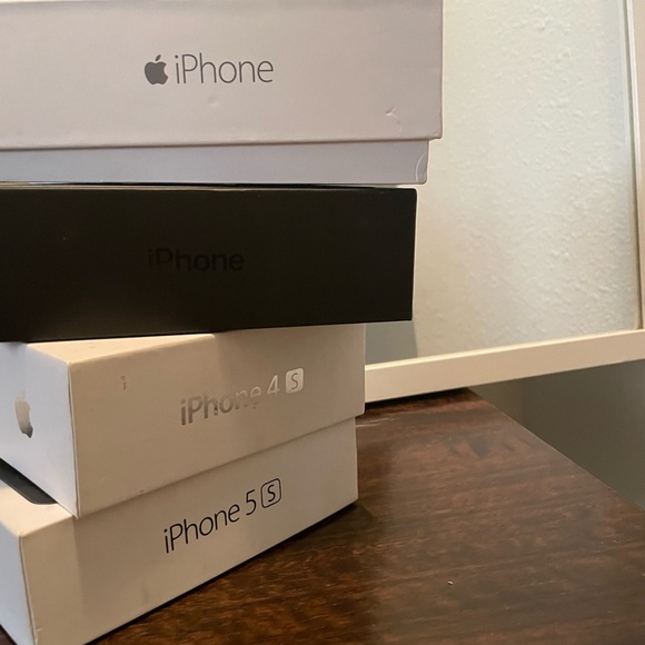 iPhone original boxes various models - Picture 4 of 4